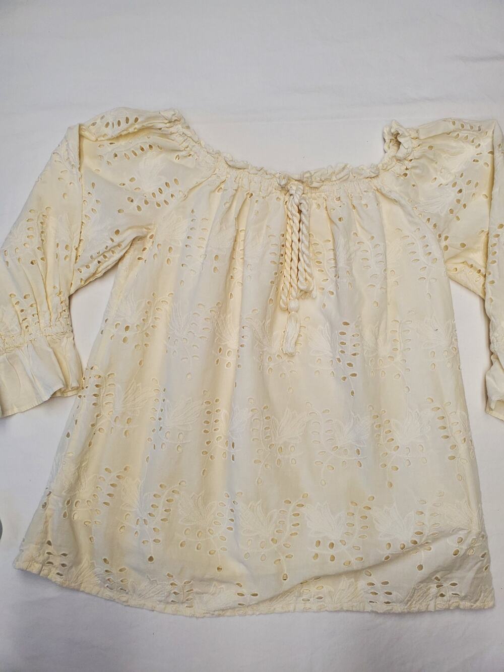 Chelsea & Theodore Cream Eyelet Off Shoulder Peasant Blouse Boho Top Size L